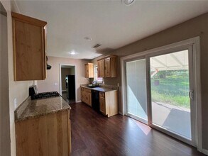 1502 White Rd in Springdale, AR - Building Photo - Building Photo