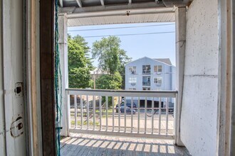 550-560 Atlantic St in Bridgeport, CT - Building Photo - Building Photo