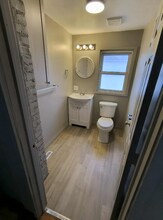 2231 Charles St in Wellsburg, WV - Foto de edificio - Building Photo