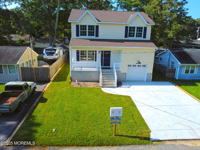 611 Drew Ave in Lanoka Harbor, NJ - Building Photo - Building Photo