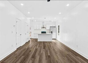 1410 Cleo Way in Dalton, GA - Building Photo - Building Photo