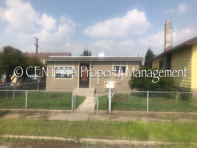 property at 2103 Elm St