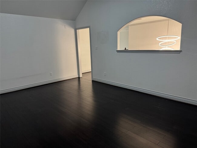 property at 5003 Raudabaugh Dr