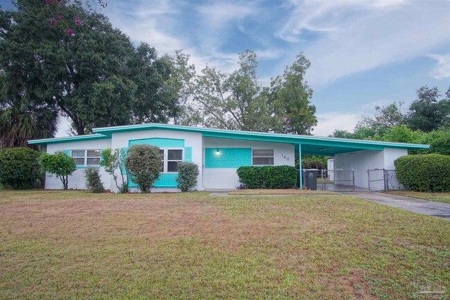 property at 160 Vassar Dr