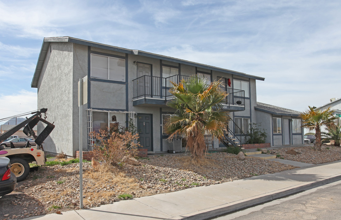 Sunset Circle Apartments in Henderson, NV - Building Photo