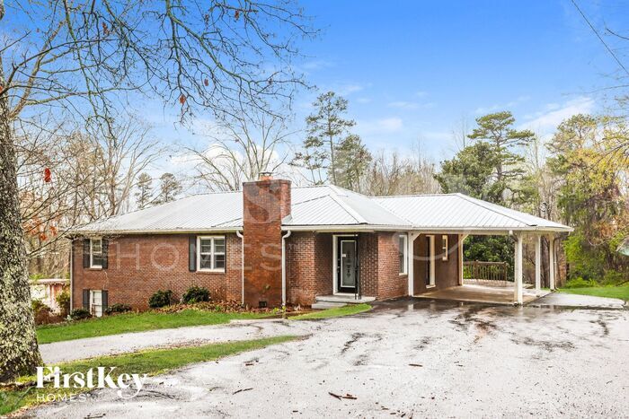 3305 Lakeland Rd in Gainesville, GA - Building Photo