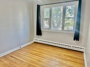 1555 Monroe Ave in River Forest, IL - Building Photo - Building Photo
