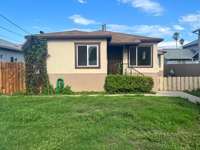 property at 829-831 10th St