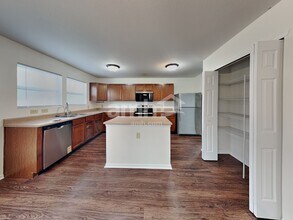 524 Bridgewater Dr in Greenfield, IN - Building Photo - Building Photo