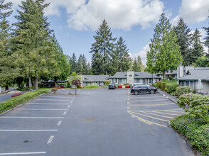 Campus Green II in Federal Way, WA - Building Photo - Building Photo