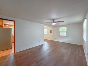 1210 Carson Dr in Tallahassee, FL - Building Photo - Building Photo