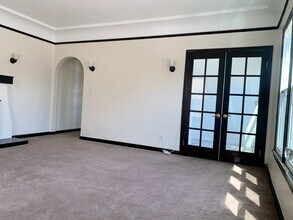 4234 8th Ave in Los Angeles, CA - Building Photo - Building Photo