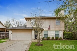 7519 Lobera Dr in Houston, TX - Building Photo