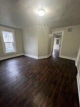 305 E Grove St in Greenville, MI - Building Photo - Building Photo
