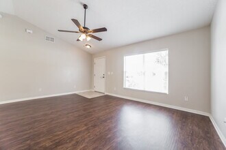 427 Trade Wind Dr in Minneola, FL - Building Photo - Building Photo