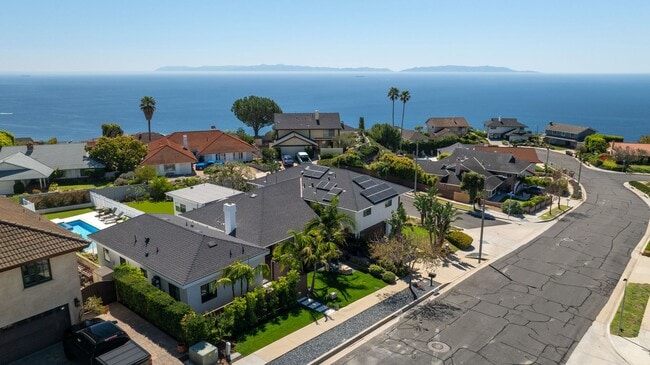 31222 Floweridge Dr in Rancho Palos Verdes, CA - Building Photo - Building Photo