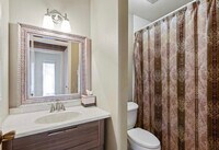 726 Bering Dr photo'