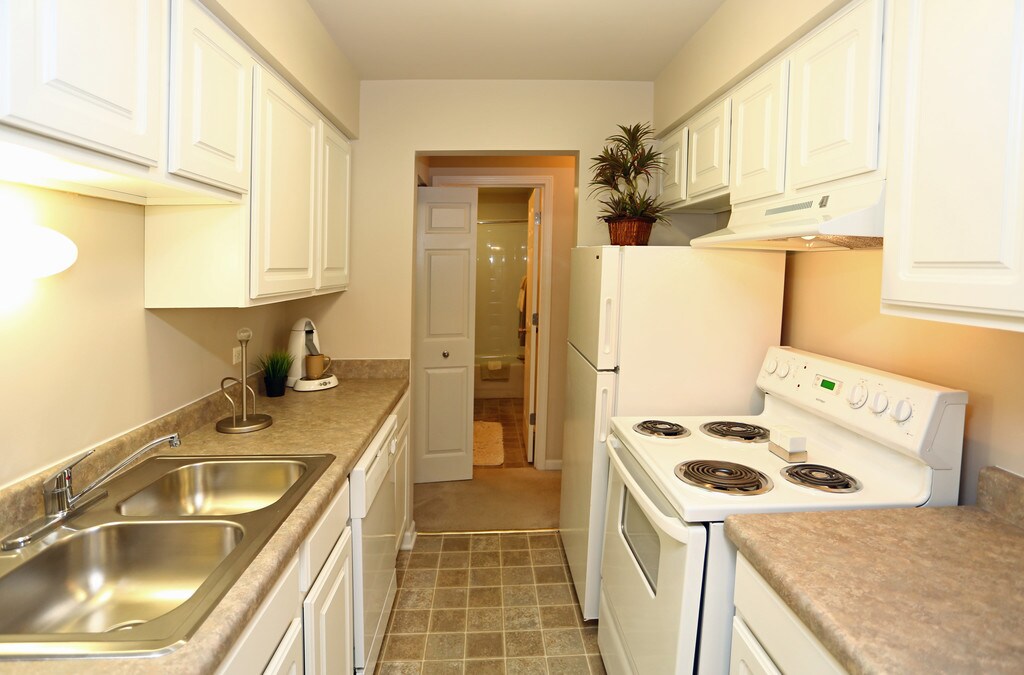 Park Butterfield Apartments Mundelein, IL Apartments