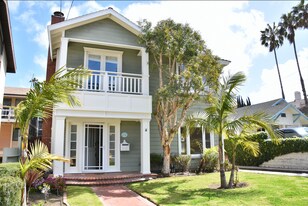 212 Camino Real in Redondo Beach, CA - Building Photo