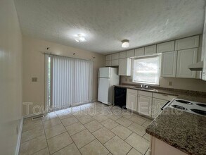 912 Emory Ct in Fayetteville, NC - Building Photo - Building Photo