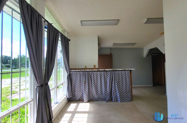 1206 S Wabash Ave in Lakeland, FL - Building Photo - Building Photo