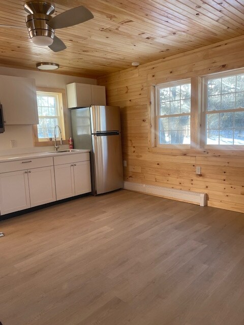 1 Town Line Rd in Grand Isle, VT - Foto de edificio - Building Photo