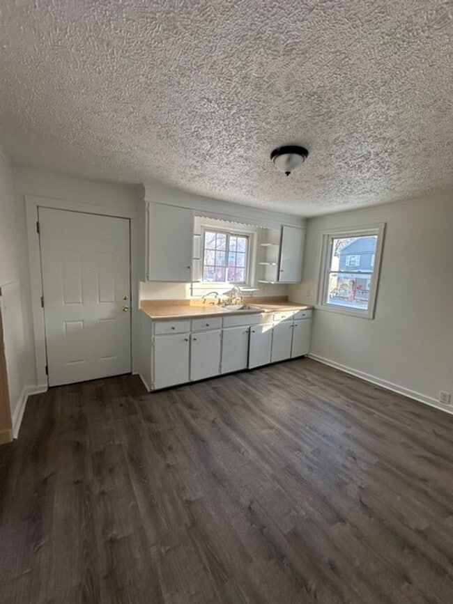 82 Lime St in Rochester, NY - Building Photo - Building Photo