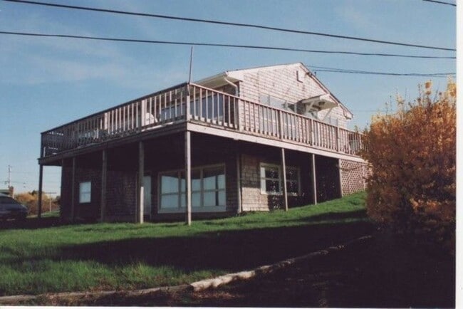 652 Jerry Brown Farm Rd