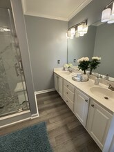 13 Signet Dr in Durham, NC - Building Photo - Building Photo