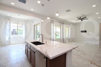 22721 N 34th St in Phoenix, AZ - Building Photo - Building Photo