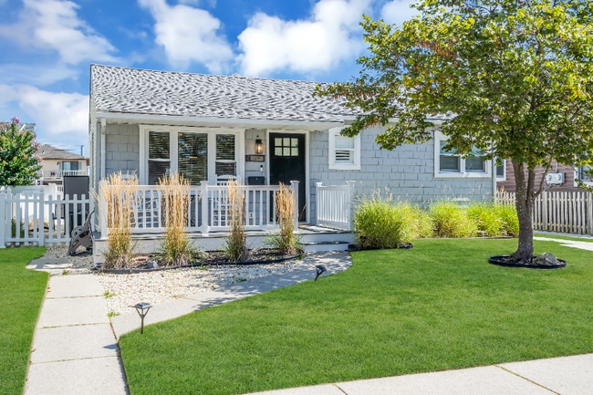 213 E Syracuse Ave in Wildwood Crest, NJ - Building Photo - Building Photo