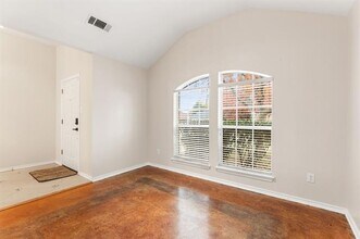 1135 Germany Dr in Cedar Hill, TX - Building Photo - Building Photo