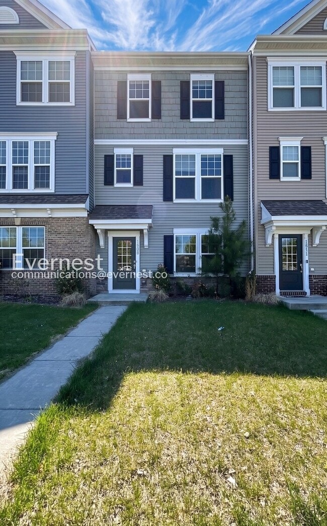 property at 1809 Noyack Ln