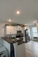 3976 Aquarius Way in Northwest, NC - Foto de edificio - Building Photo