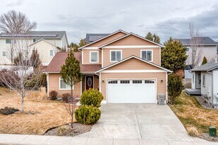 1210 SW Marcia Dr in Pullman, WA - Building Photo