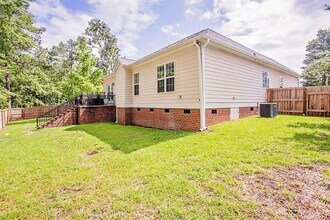 331 Ridgeway Ct in Fayetteville, NC - Building Photo - Building Photo