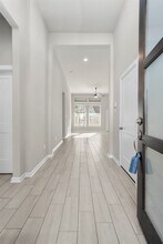 107 Yellow Perch Wy in Willis, TX - Building Photo - Building Photo