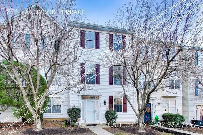 property at 811 Lacewood Terrace