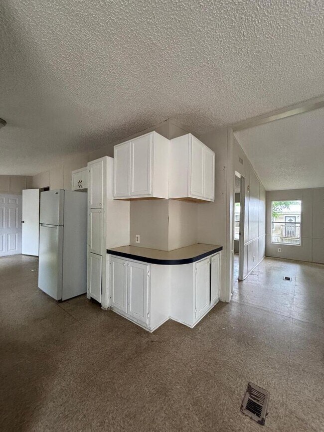 544 Emily Lp in Tallahassee, FL - Building Photo - Building Photo