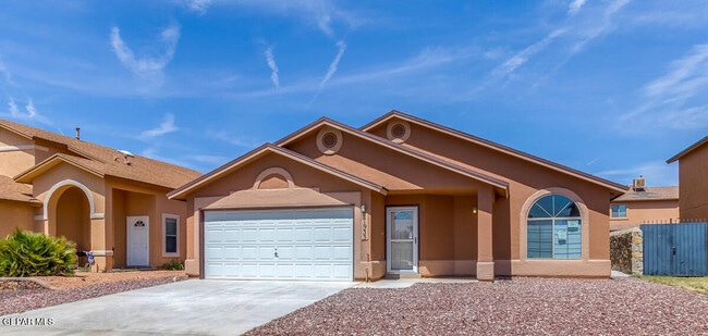 11933 Mesquite Bush Dr in El Paso, TX - Building Photo - Building Photo