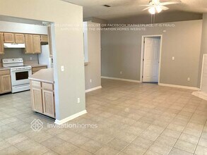7811 Enderby Ave E in Jacksonville, FL - Building Photo - Building Photo