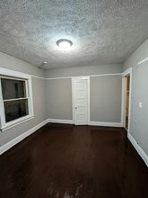 1176 E 61st St in Cleveland, OH - Building Photo - Building Photo