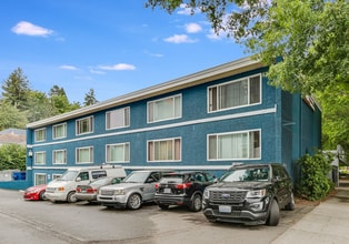 3435 in Seattle, WA - Building Photo - Interior Photo