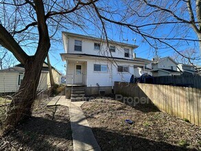 1038 Walnut Hill Pl in Dayton, OH - Building Photo - Building Photo