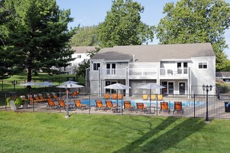 Weston Park Apartments in Des Moines, IA - Foto de edificio - Building Photo