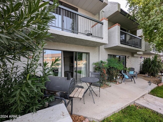 18239 N 40th St in Phoenix, AZ - Building Photo - Building Photo