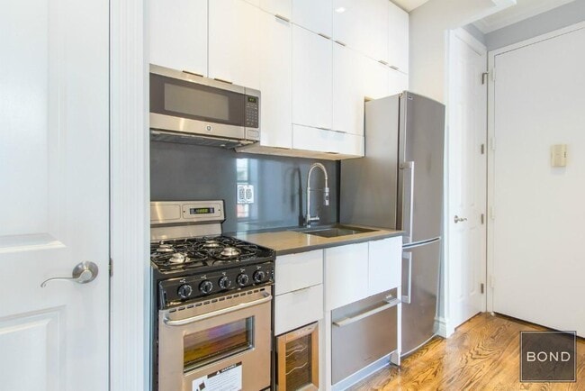 property at 202 E 13th St