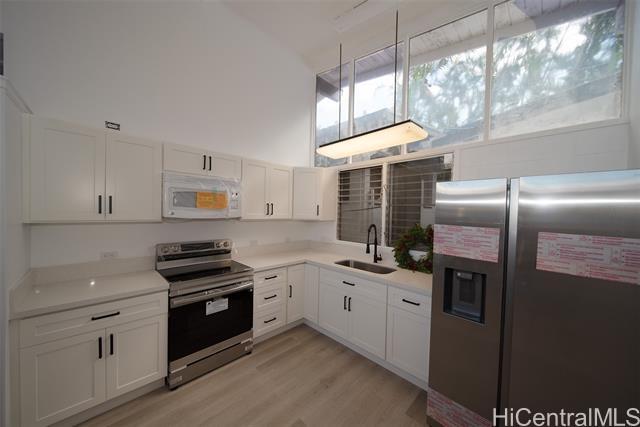 1549 Molina St in Honolulu, HI - Foto de edificio - Building Photo