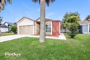 2484 Albaca Dr in Orlando, FL - Building Photo