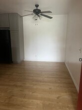 1300 Saratoga Ave in Ventura, CA - Building Photo - Building Photo